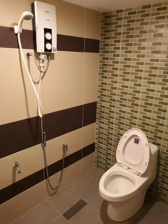 Monaco Boutique Hotel Sadong Jaya Kota Kinabalu 2*,  Malaysia