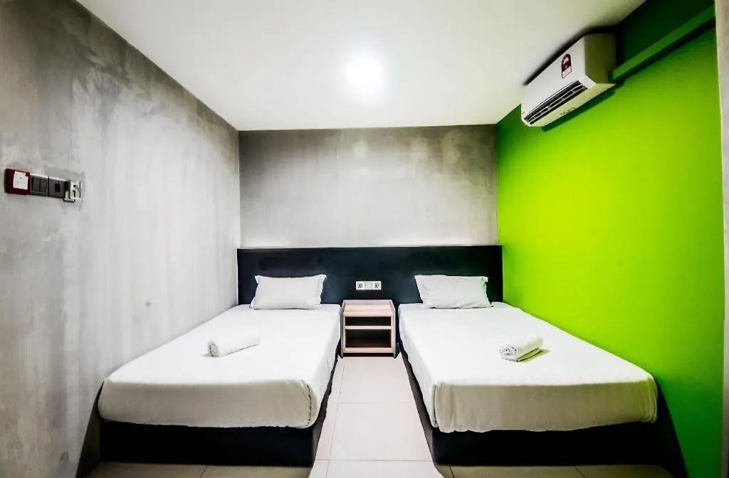 Monaco Boutique Hotel Sadong Jaya Кота-Кинабалу