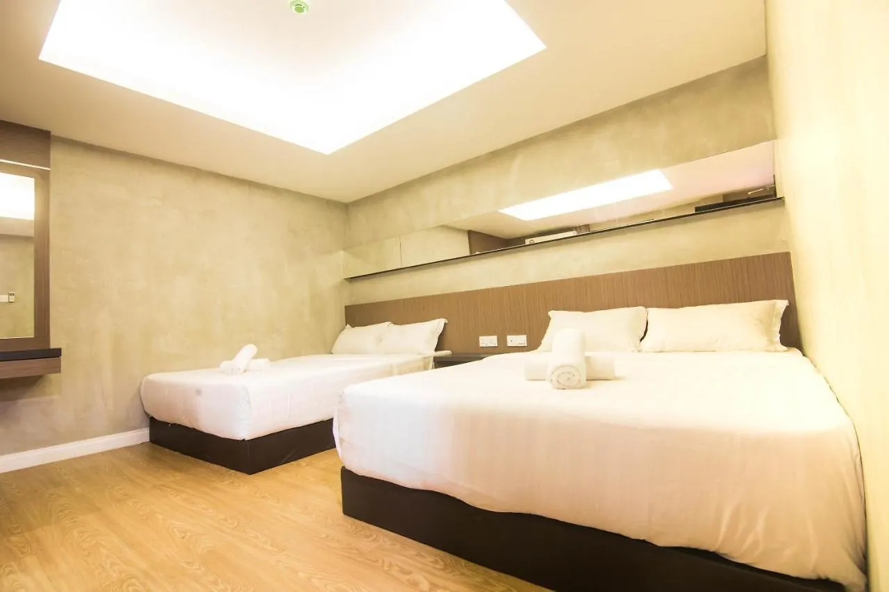 Monaco Boutique Hotel Sadong Jaya Кота-Кинабалу